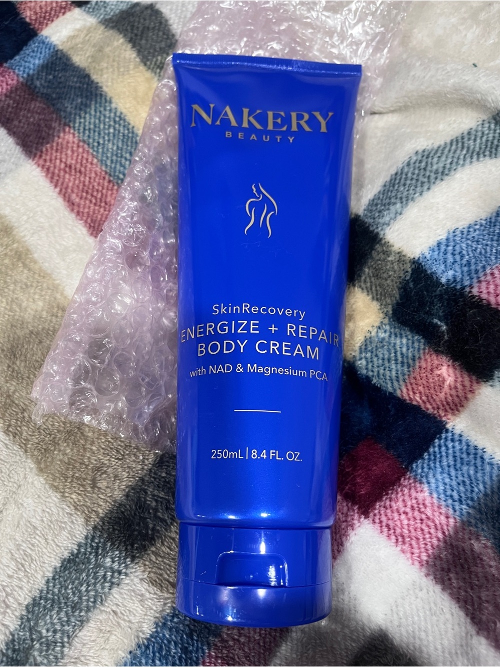 Nakery Beauty SkinRecovery Energize + Repair Body Cream - Blue